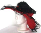 CHAPEU MADAME C/ RENDA E PENA